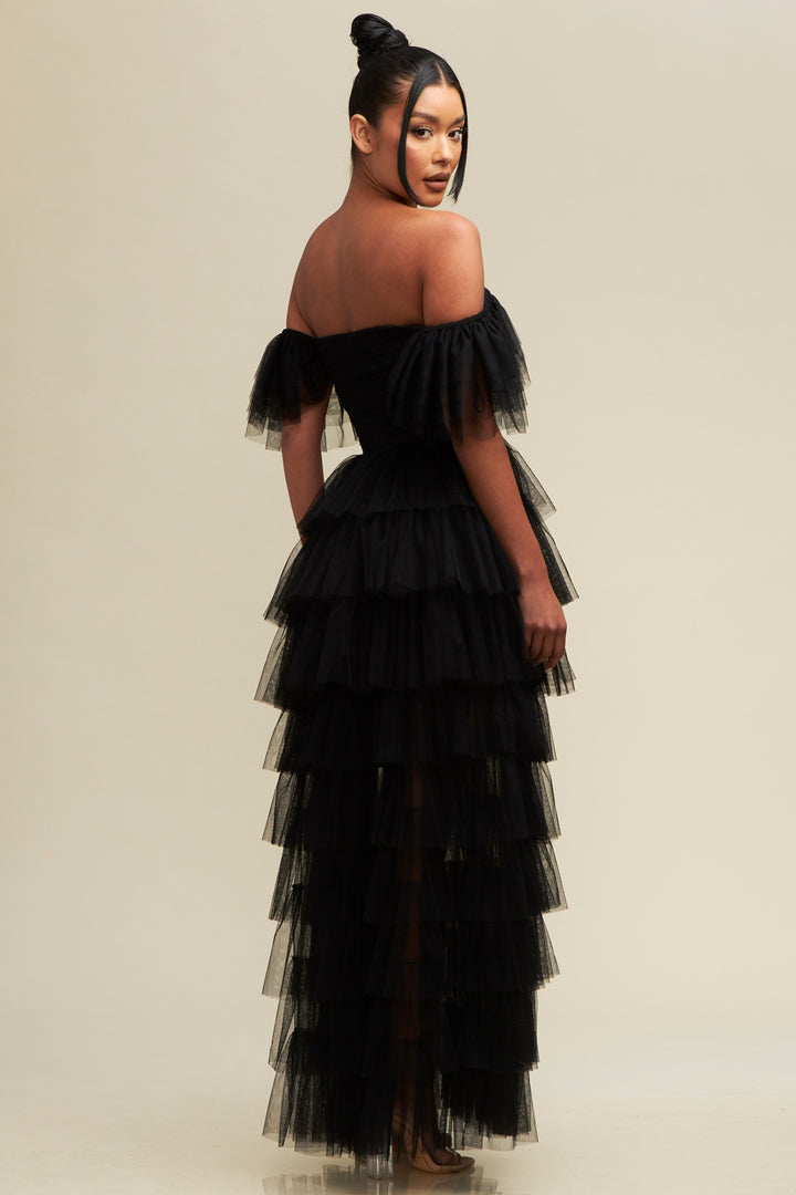 Vestido de tul corto largo