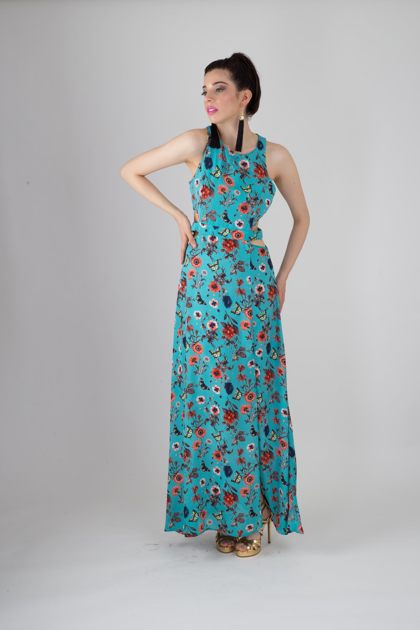 VESTIDO MAXI CUT OFF