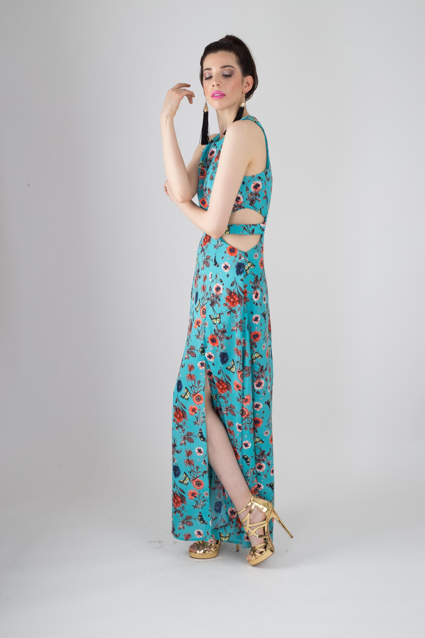VESTIDO MAXI CUT OFF