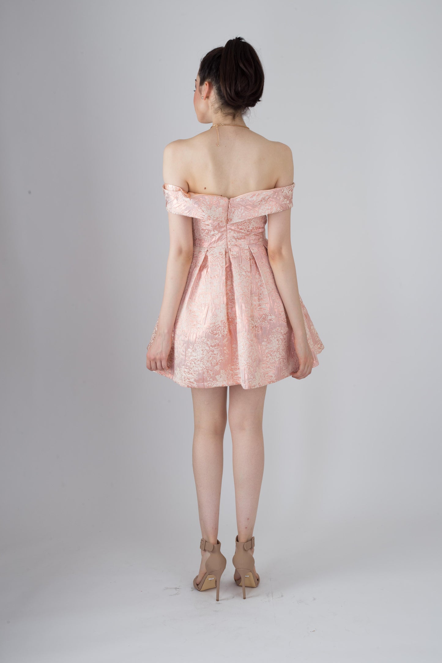 VESTIDO CORTE PRINCESA