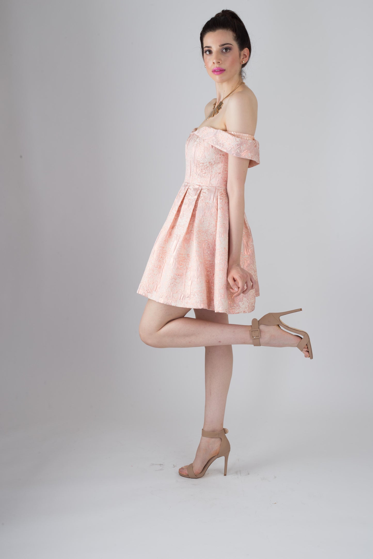 VESTIDO CORTE PRINCESA