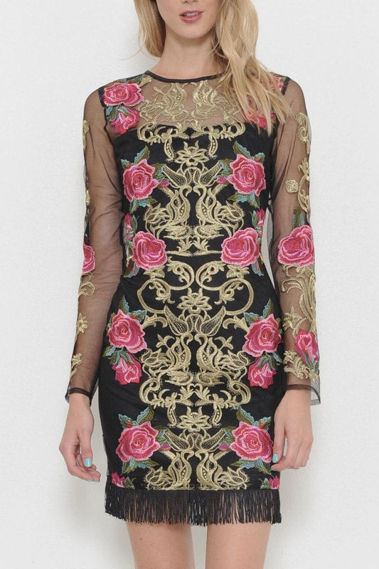 Vestido Corto Negro Bordado Manga Larga