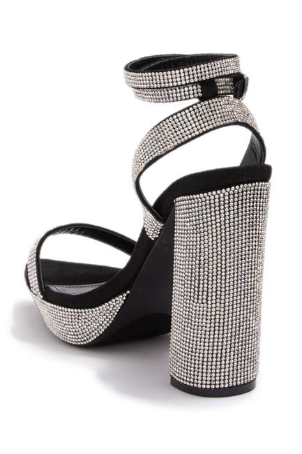 zapato plata de brillos