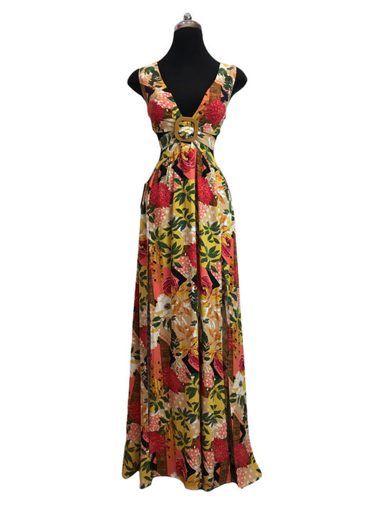 Vestido floral cut off con hebilla