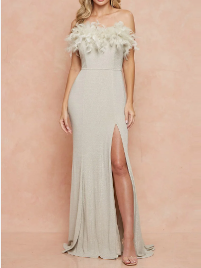Vestido Largo Sirena con Plumas