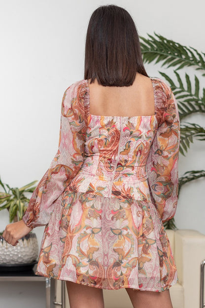 Vestido Corto  manga campana