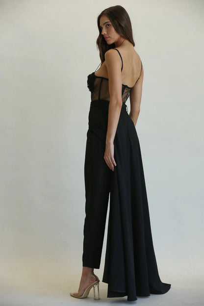 JUMPSUIT CON CAPA Y BUSTIER CON TRANSPARENCIA NEGRO