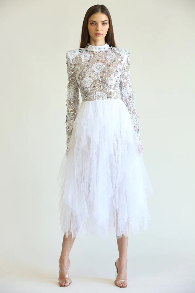 Vestido Midi con Capas de Tul